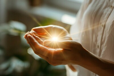 Link to: /pages/l-i-g-h-t-therapy